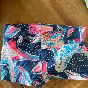 Lilly Pulitzer girls Shorts size 2